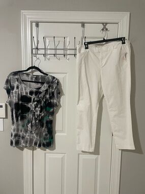 White Women's Straight-Leg Pants - Classic Everyday Style capri pixie 16